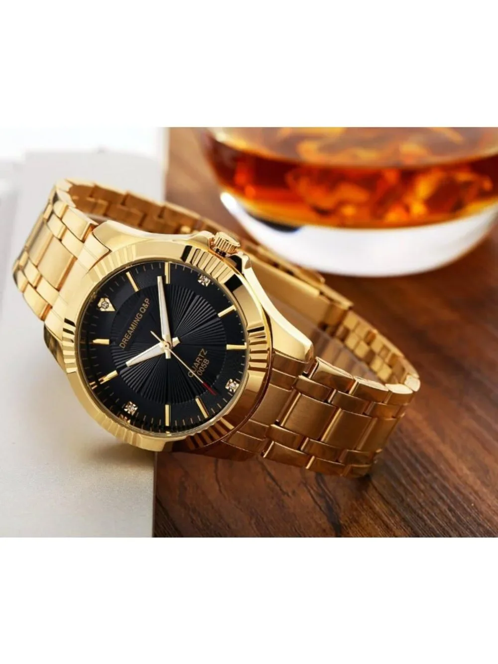 Classic Gold Stainless Steel Men's Wrist Watch with Crystals - Stylish & Elegant
